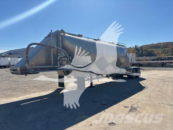 MAC TRAILER MFG Cisternové návesy