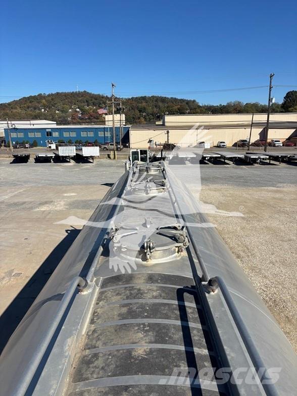 MAC TRAILER MFG Cisternové návesy