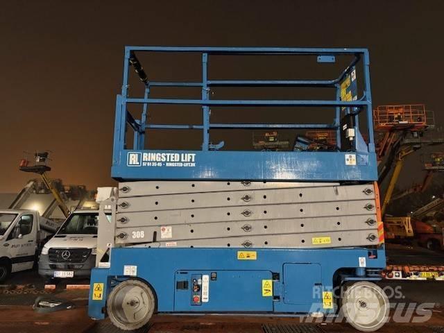 Genie GS 3232 Nožnicové zdvíhacie plošiny