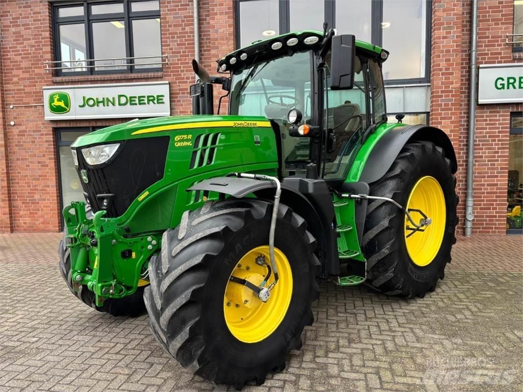 John Deere 6175R Traktory