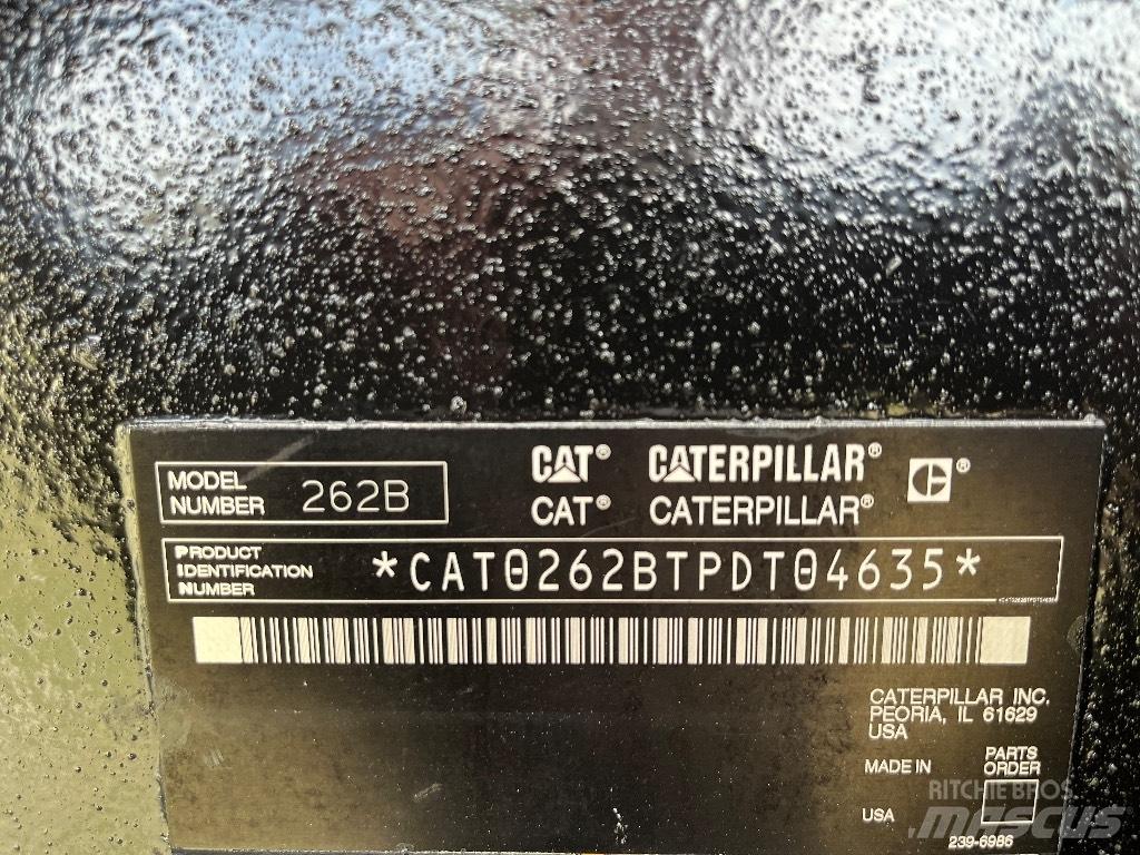 CAT 262 B Šmykom riadené nakladače