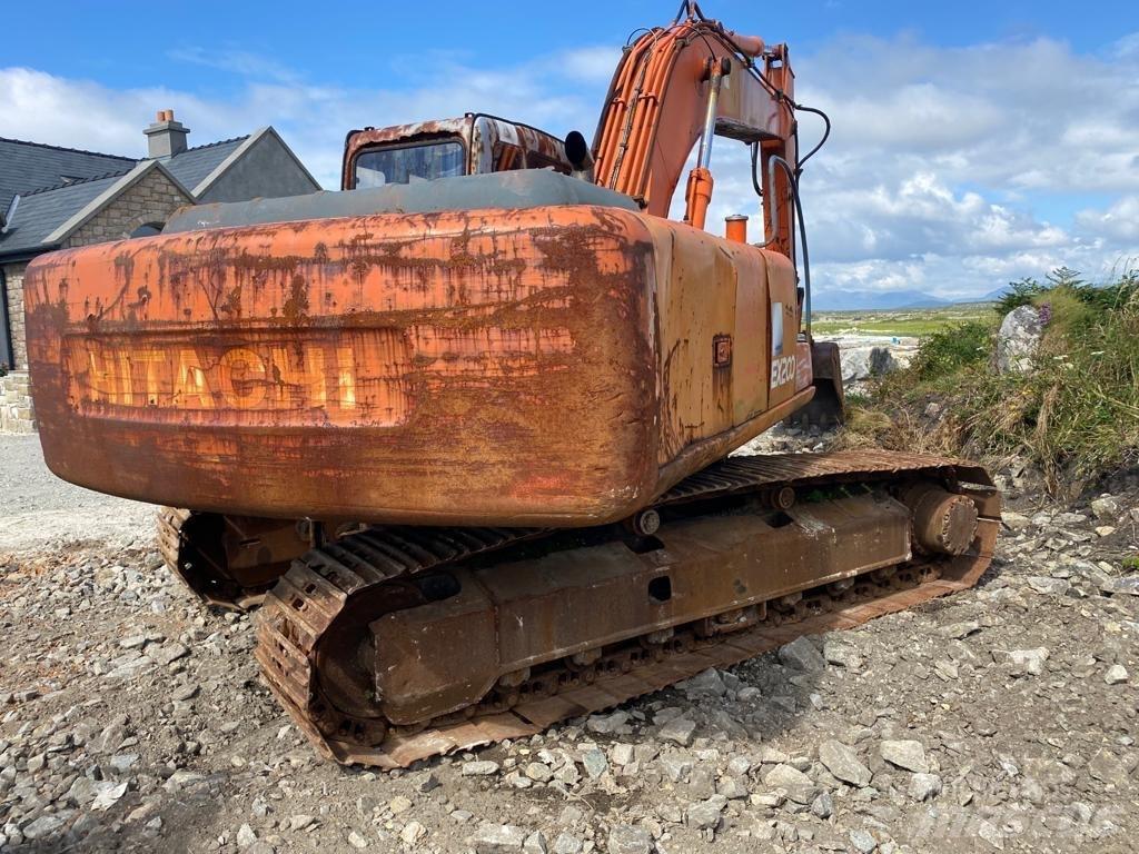 Hitachi EX 200-5 Pásové rýpadlá