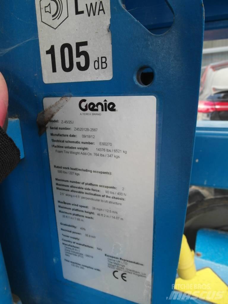 Genie Z 45/25 J Kĺbové plošiny