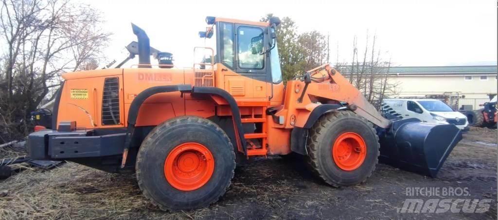 Doosan DL 300 Kolesové nakladače
