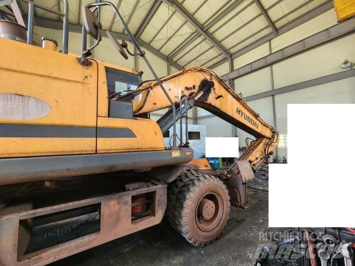 Hyundai HW210 Kolesové rýpadlá