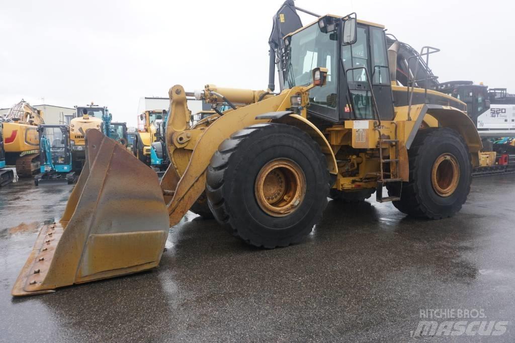 CAT 966 G Kolesové nakladače