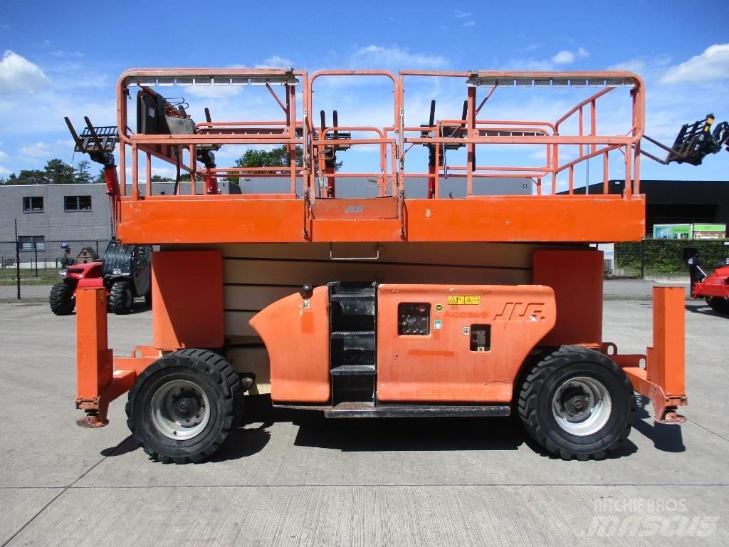 JLG 4394RT (865) Nožnicové zdvíhacie plošiny
