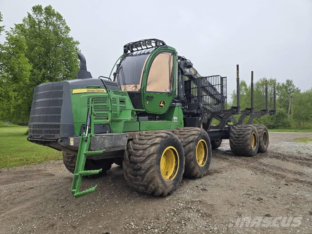 John Deere 1510G Lesné traktory