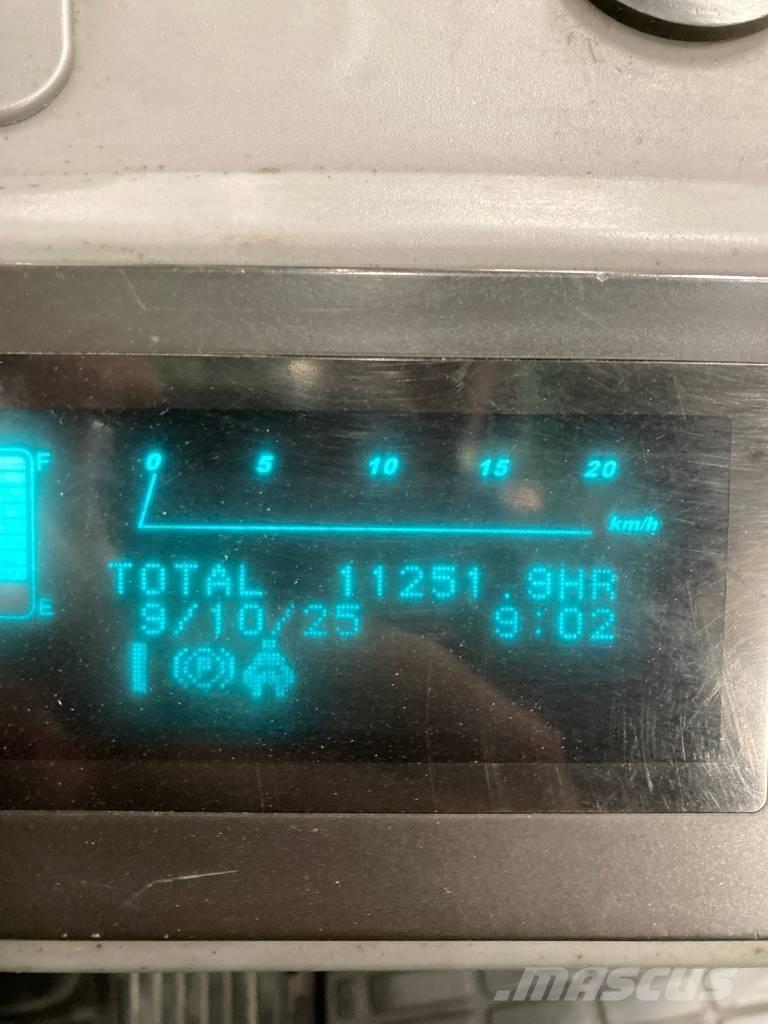 Mitsubishi FB15PNT Akumulátorové vozíky