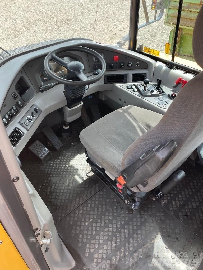 Volvo A30G Kĺbové nákladné autá
