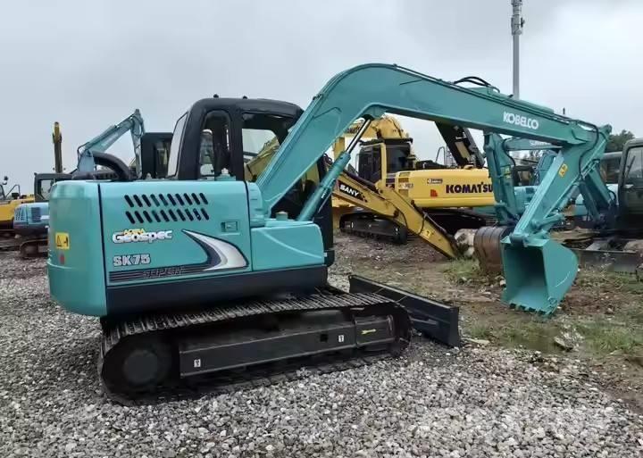 Kobelco SK 70 Pásové rýpadlá
