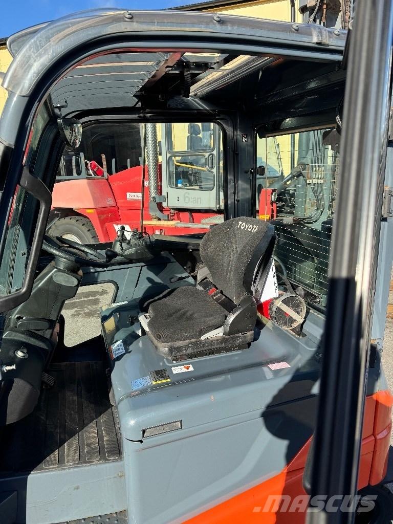 Toyota 8FBMKT25 Akumulátorové vozíky