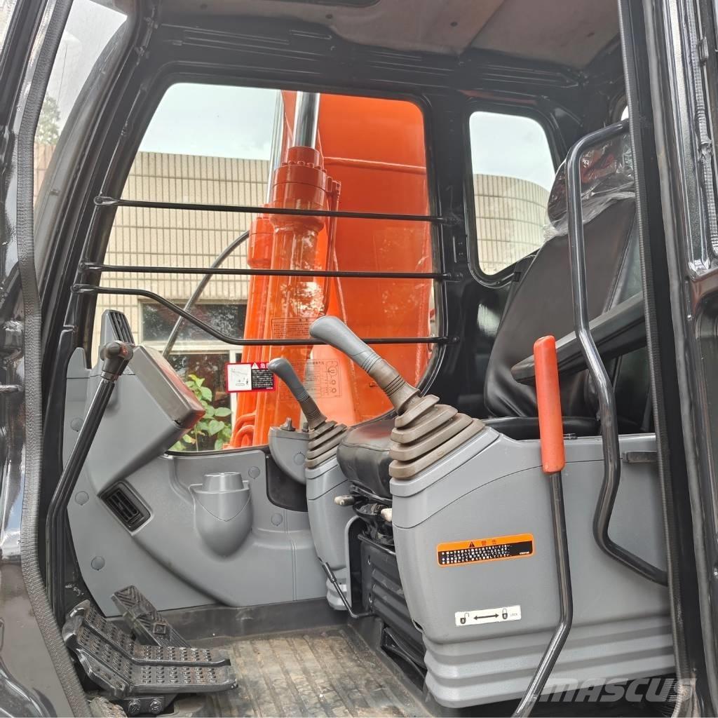 Hitachi ZX 120 Pásové rýpadlá