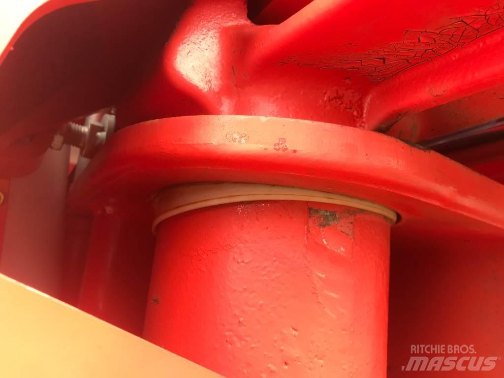 Kuhn GMD 3510 FF Žacie stroje