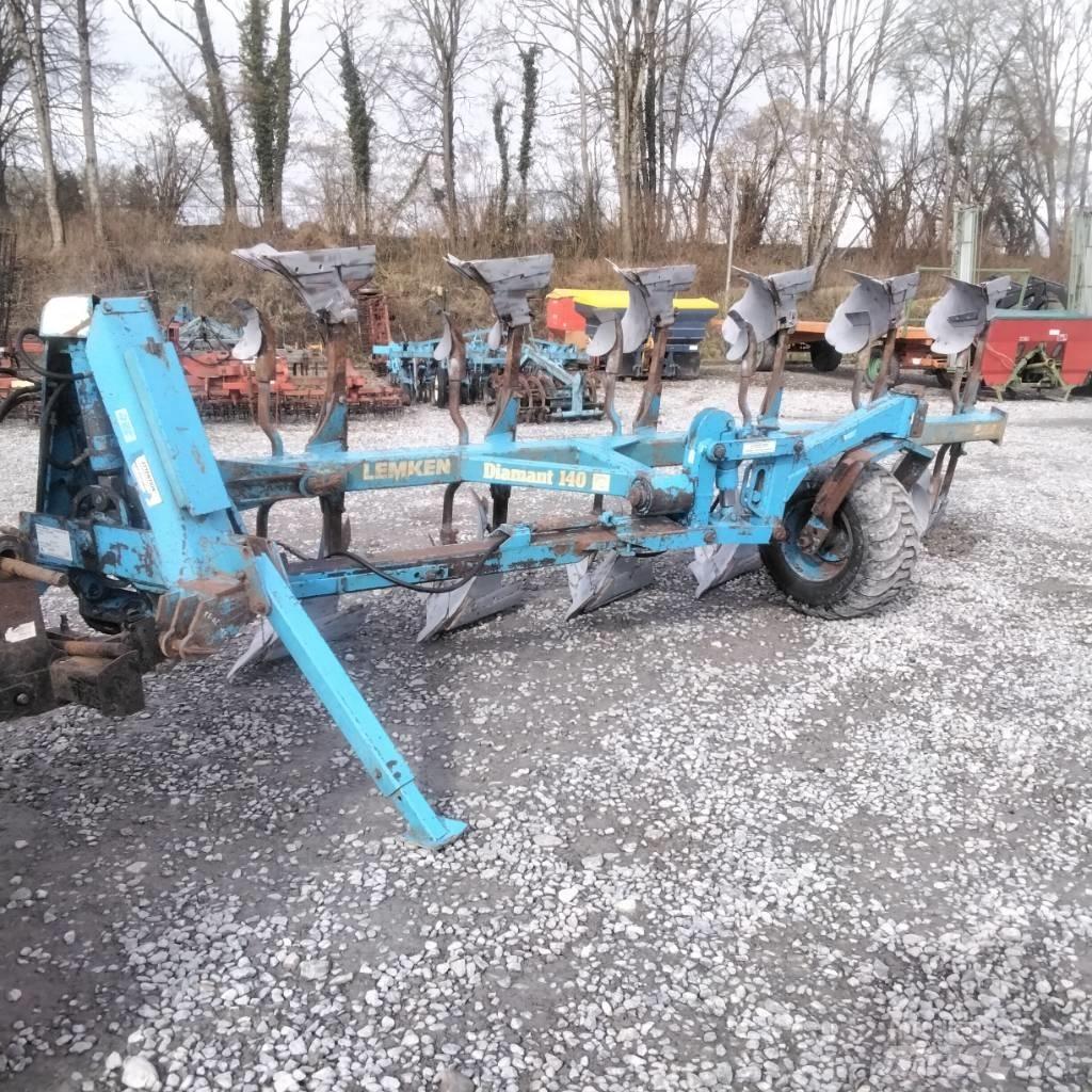 Lemken DIAMANT 140 Dvojstranné pluhy