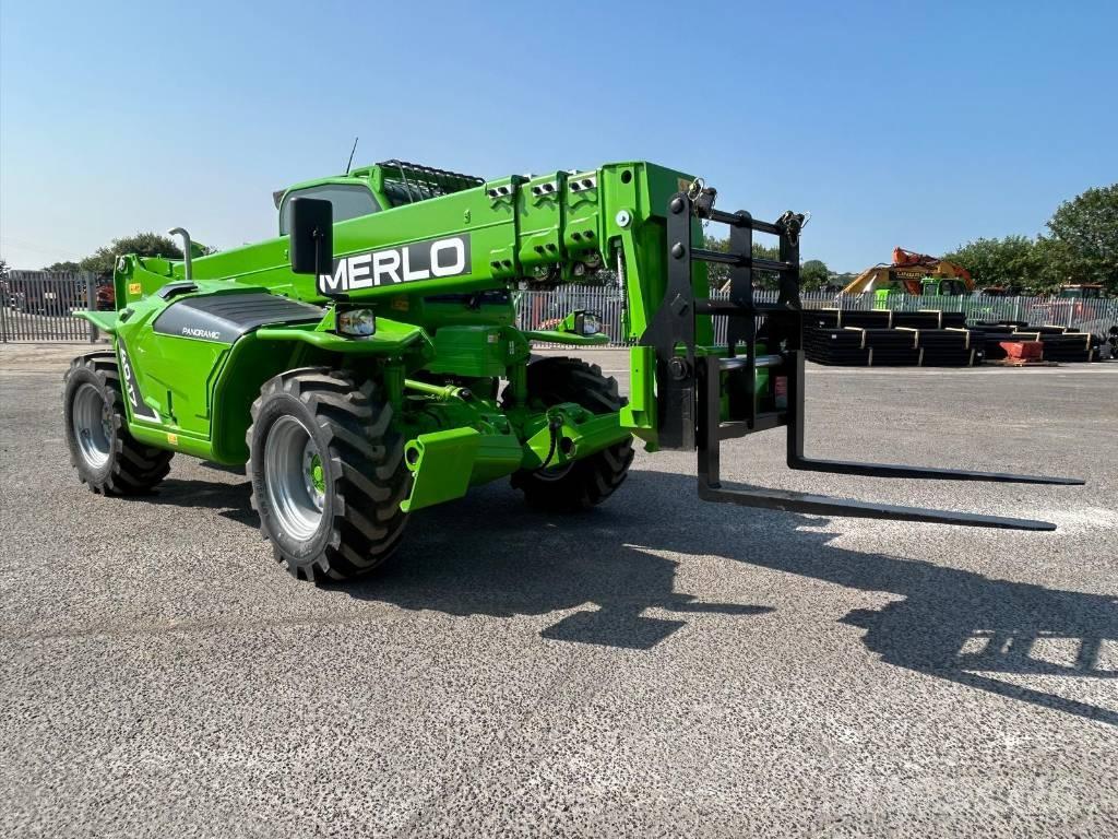 Merlo P 40.17 Teleskopické manipulátory