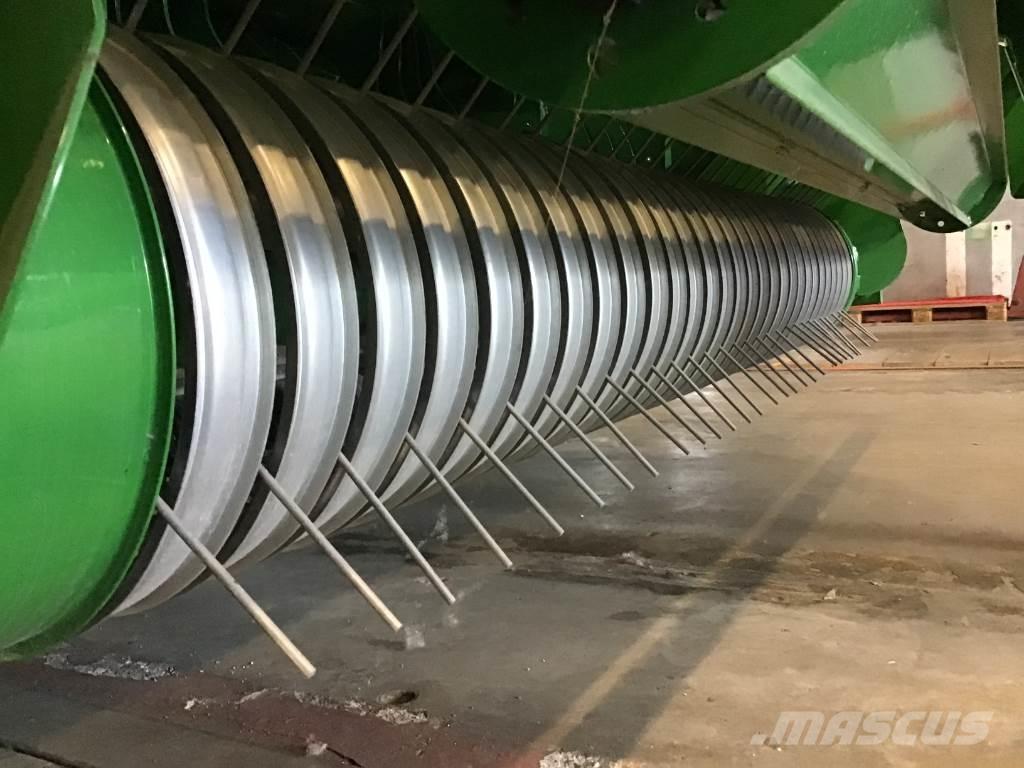 John Deere V461M Lisy na okrúhle balíky