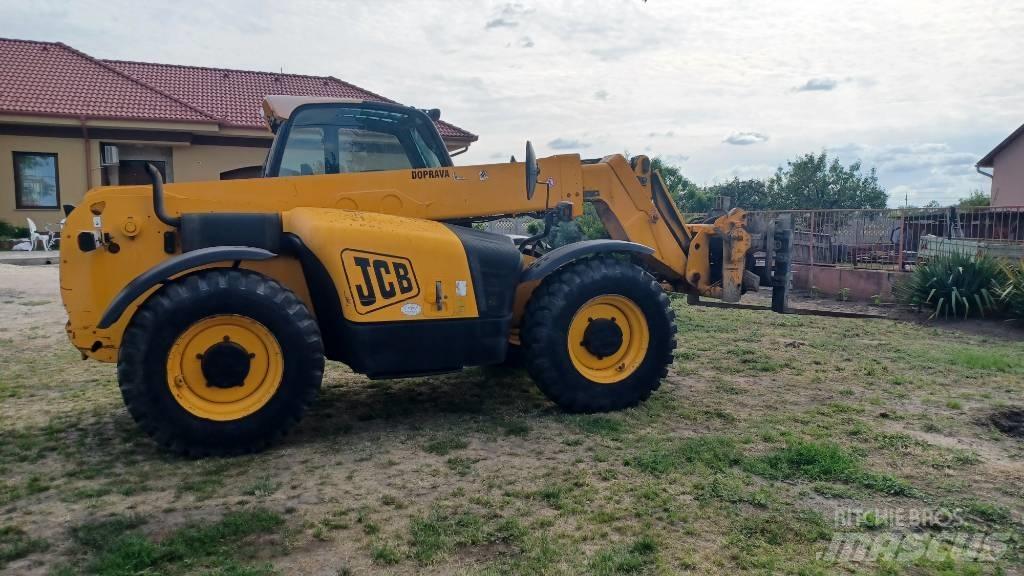 JCB 541-70 Teleskopické nakladače pre poľnohospodárstvo