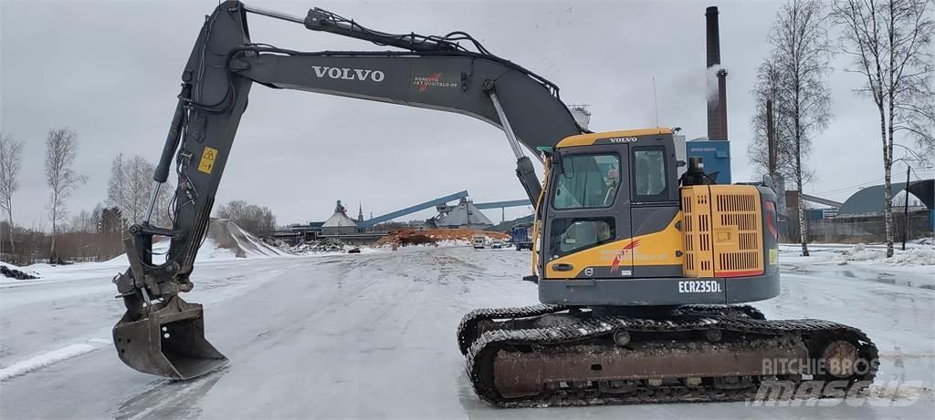 Volvo ECR235DL Pásové rýpadlá