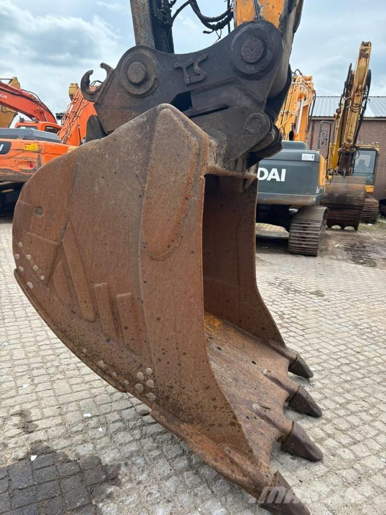 Hyundai 380LC-9 Pásové rýpadlá