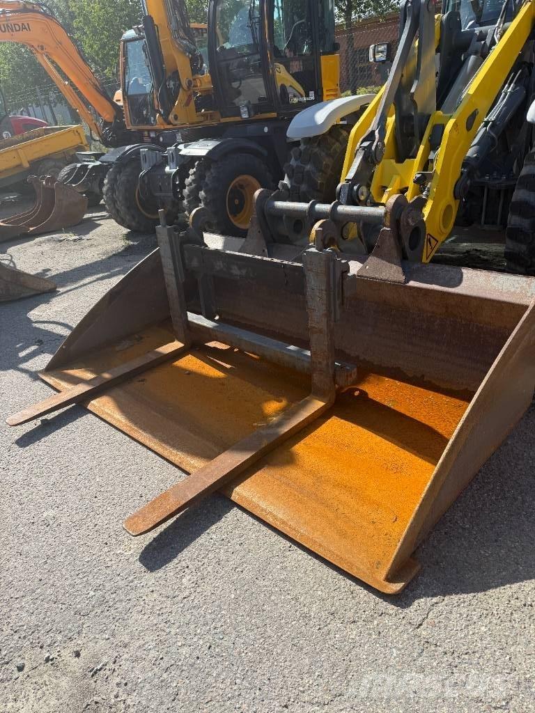 Kramer 8155 Kolesové nakladače