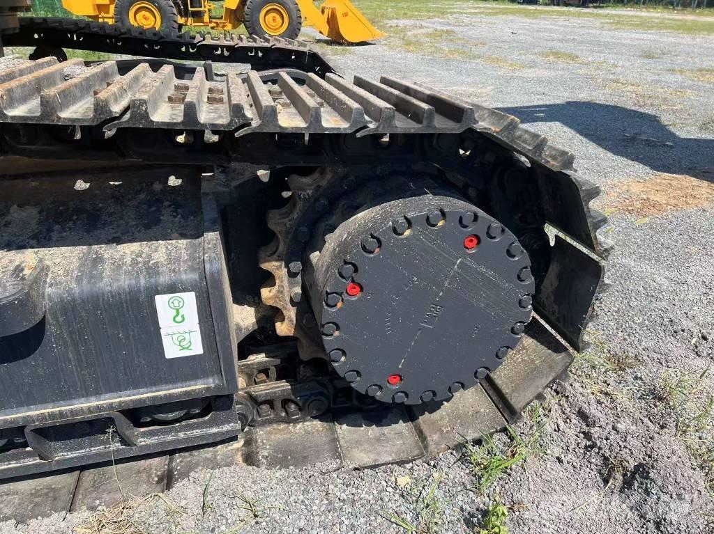 Komatsu PC 300 Pásové rýpadlá