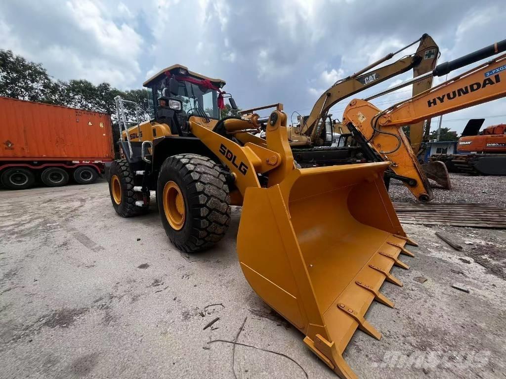 SDLG L 956 F Kolesové nakladače