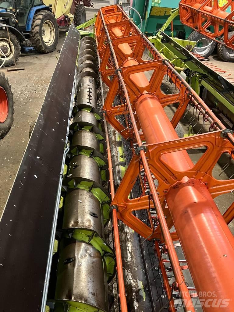CLAAS C 900 Kombajnove hlavice