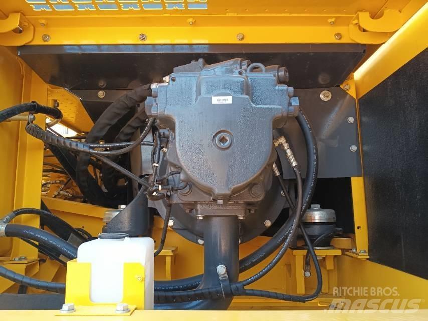 Komatsu PC 450 Pásové rýpadlá