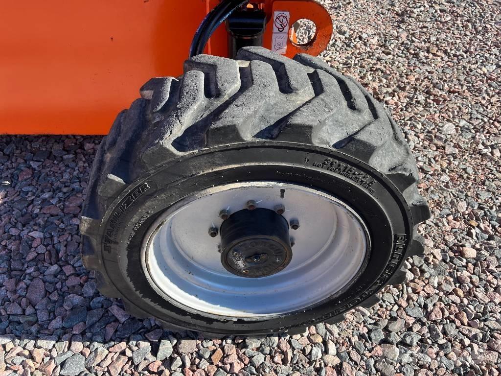 JLG 660 SJ Teleskopické plošiny