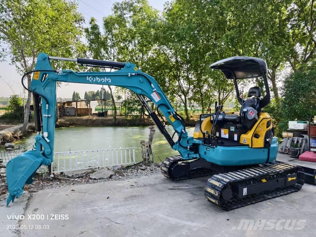 Kubota U 35 Mini rýpadlá < 7t