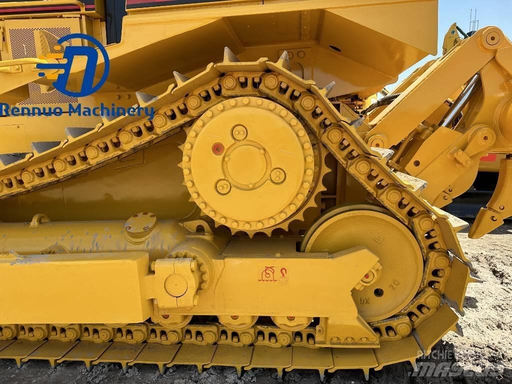CAT D 8 R Pásové dozéry