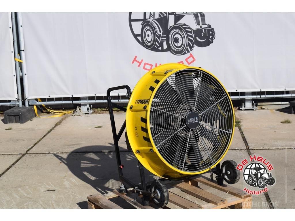  TYPHOON 24T8 Automobily