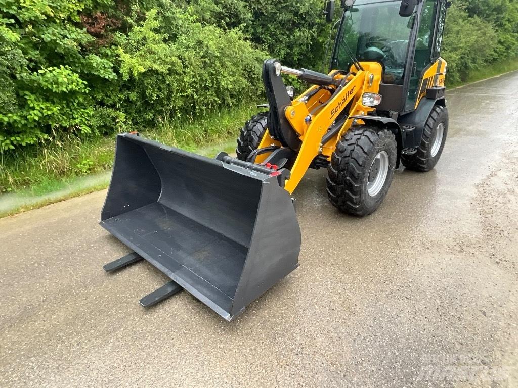 Schäffer 5470Z Kolesové nakladače