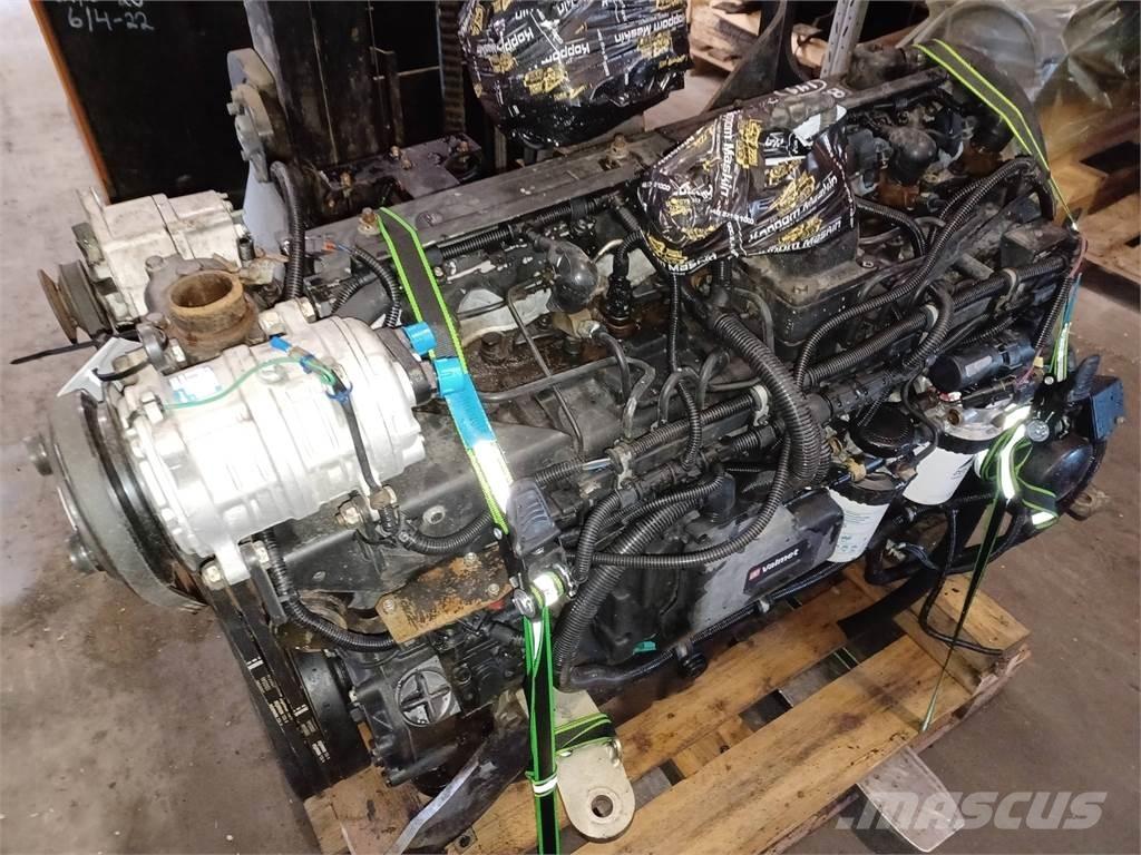 Komatsu 860.4 Motory