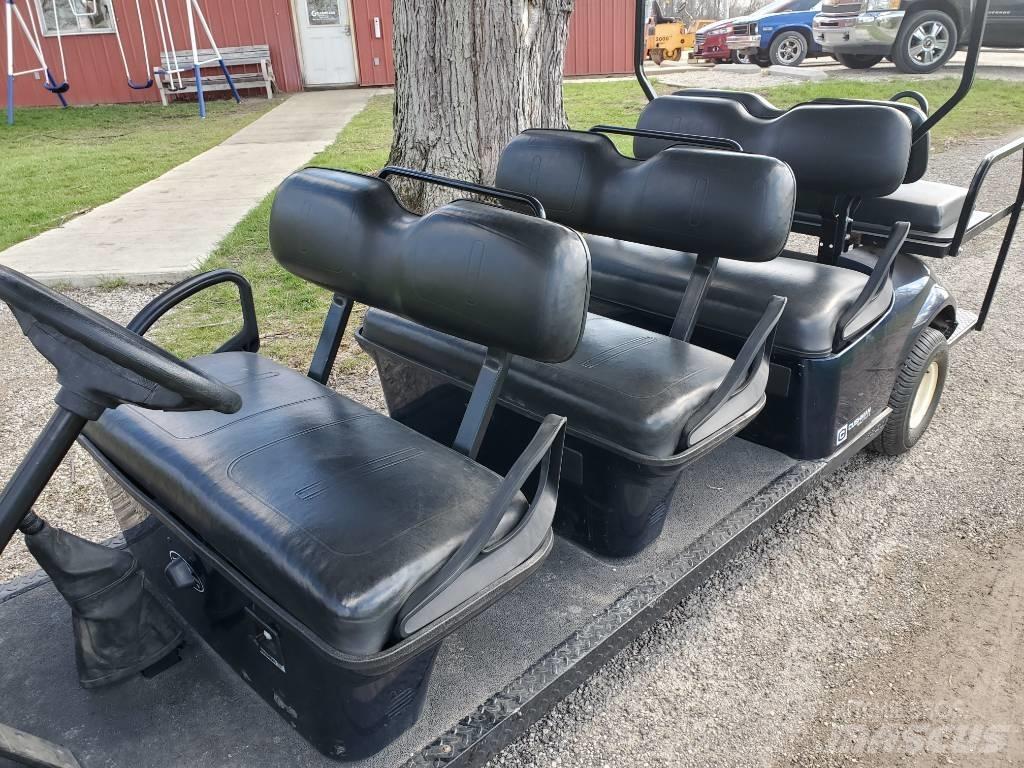 Cushman Shuttle 8 Vlečné vozíky