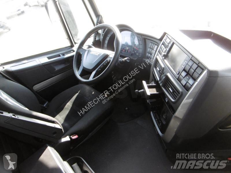 Iveco NP460 Ťahače