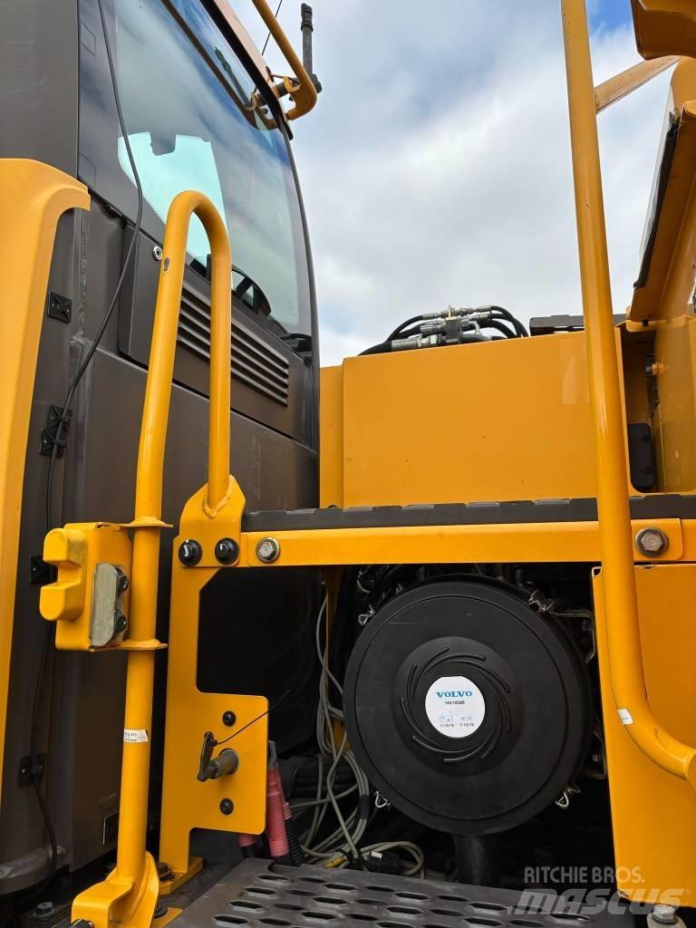 Volvo EW 180 D Kolesové rýpadlá