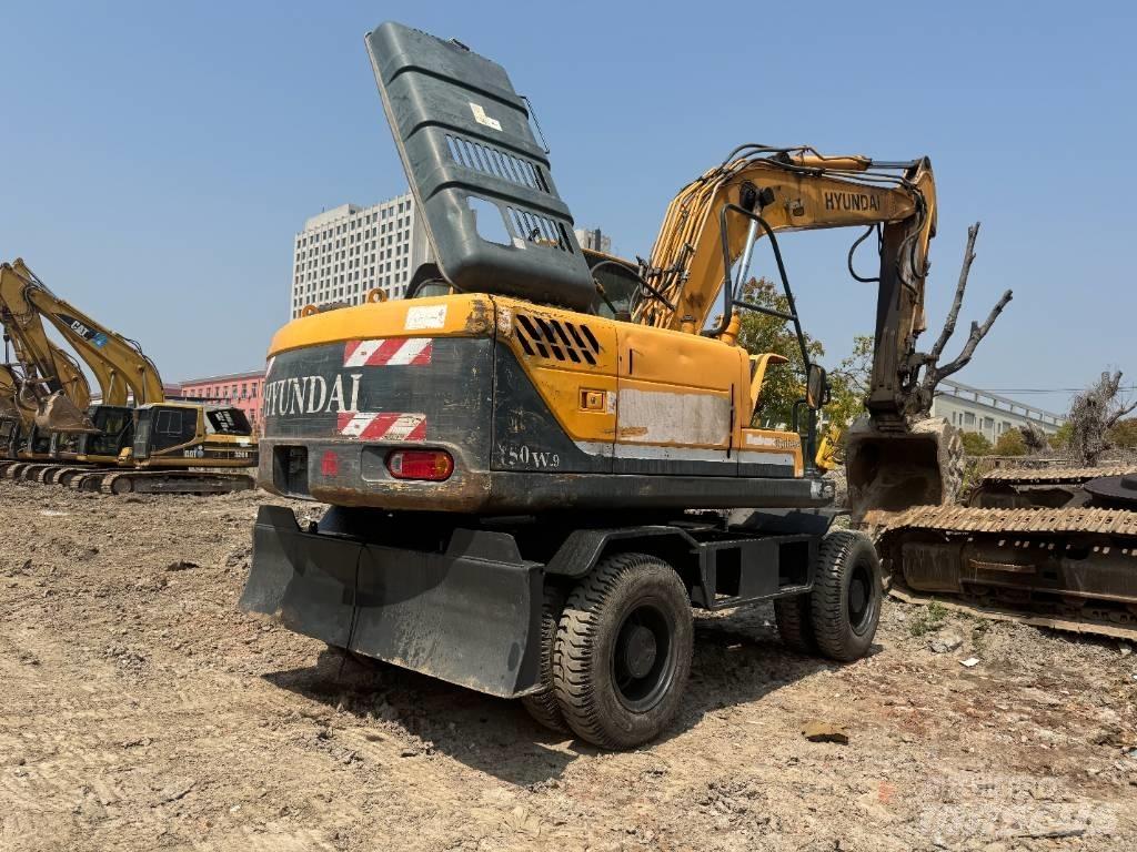 Hyundai R150W-9 Kolesové rýpadlá
