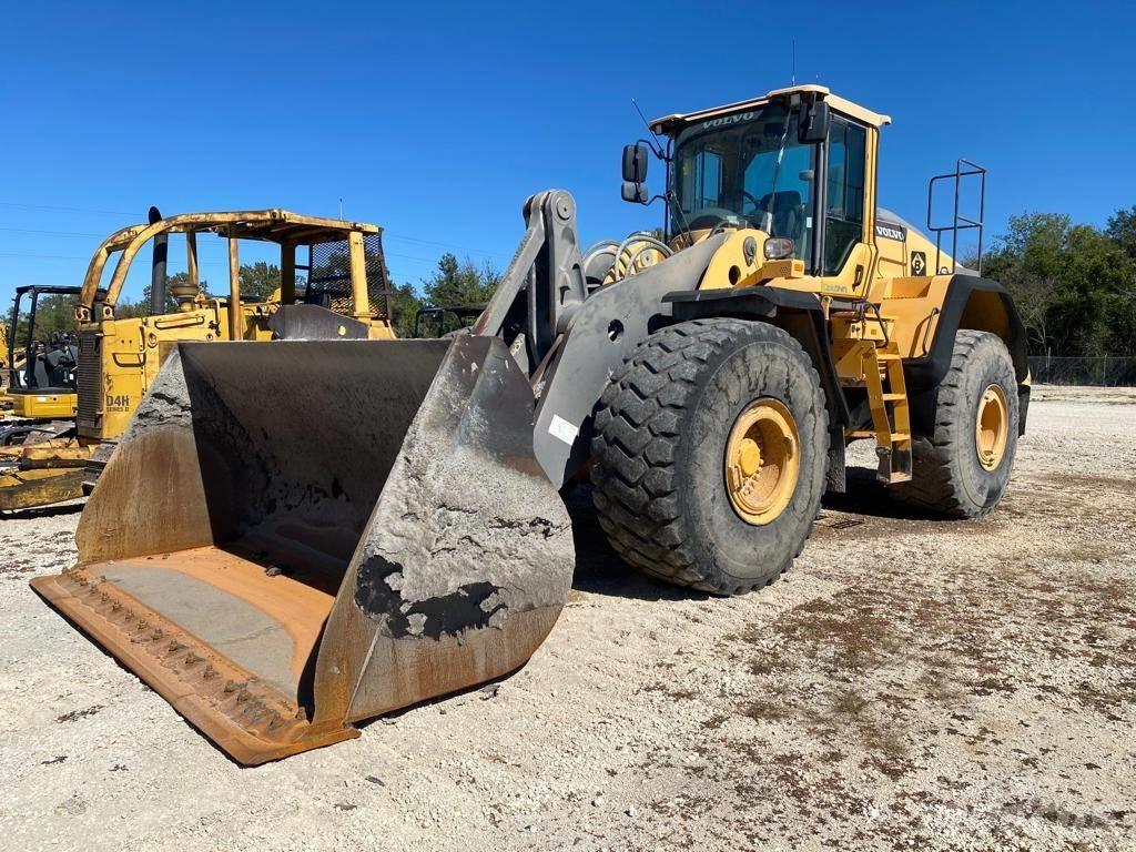 Volvo L 220 H Kolesové nakladače