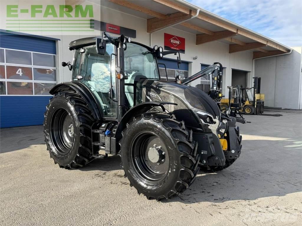 Valtra a 115 Traktory