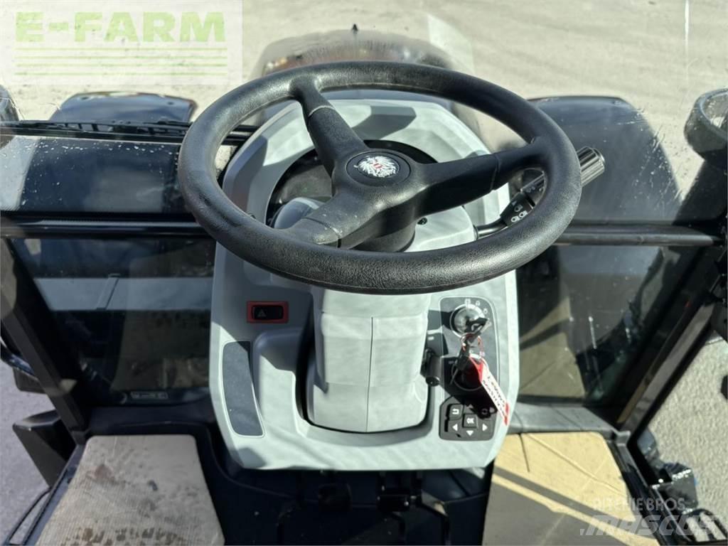 Valtra a 115 Traktory