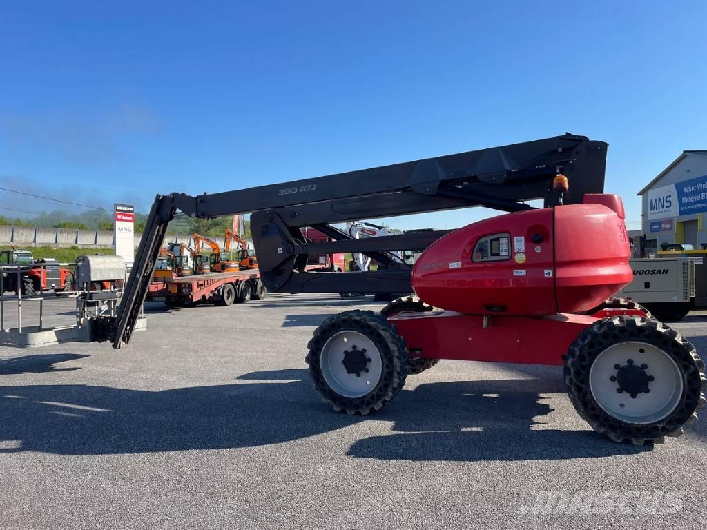 Manitou 200 ATJ Kĺbové plošiny