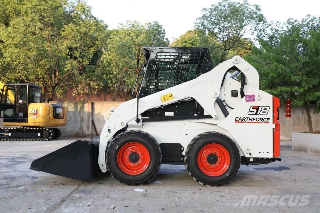 Bobcat S 18 Šmykom riadené nakladače