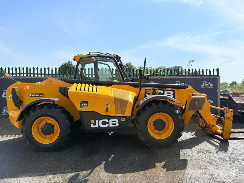 JCB 540-140 Teleskopické manipulátory