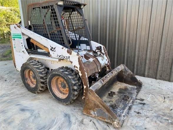 Bobcat 753 Šmykom riadené nakladače