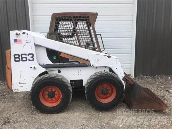 Bobcat 863 Šmykom riadené nakladače
