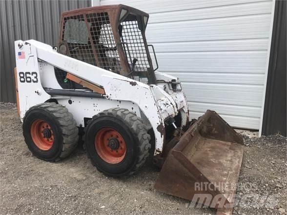 Bobcat 863 Šmykom riadené nakladače
