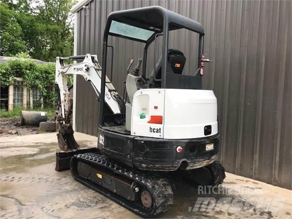 Bobcat E32M Mini rýpadlá < 7t