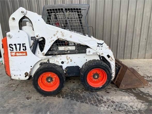Bobcat S175 Šmykom riadené nakladače